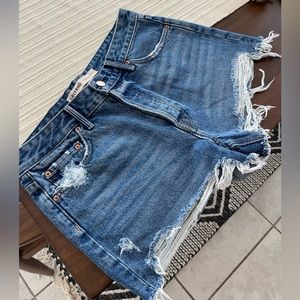 Brand new GRLFRND HELENA HIGH RISE JEAN SHORTS